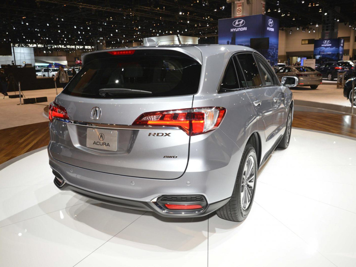 Acura представила обновленный RDX